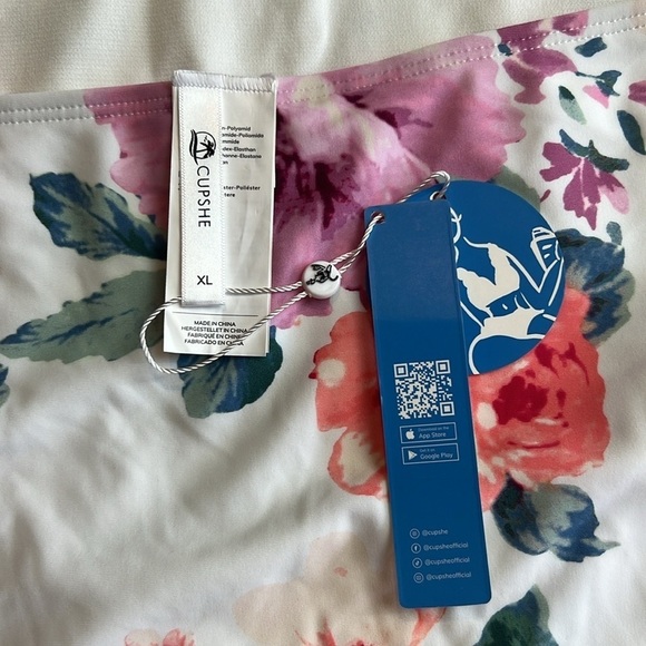 NWT’S Cupshe one piece Floral, Ruffle Pink, White and Orange SZ XL - Picture 9 of 9